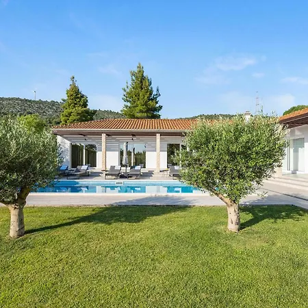 Beautiful In With Sauna *