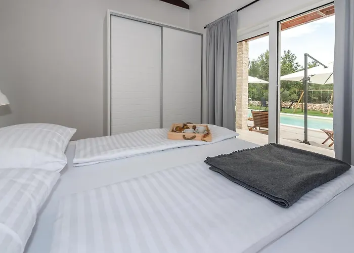 Beautiful In With Sauna Dubrava (Sibenik-Knin)