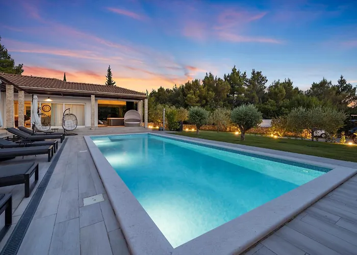 Beautiful In With Sauna