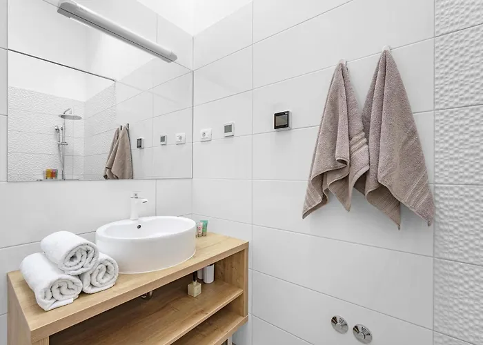 Beautiful In With Sauna *